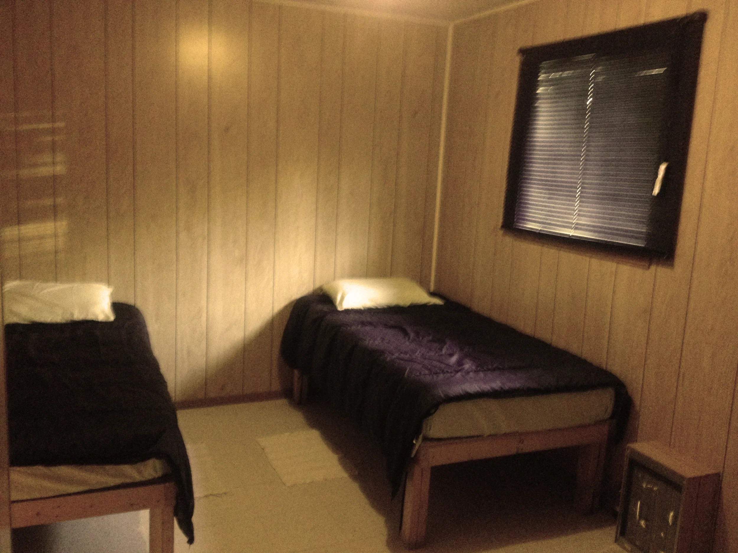 Lodge bedroom